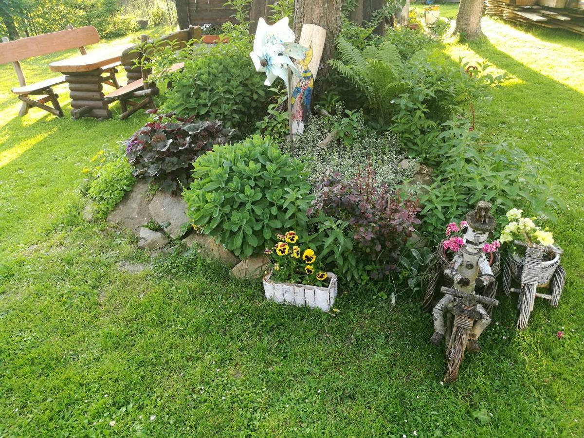 Bieszczadzki Zakatek :-) Farm stay Skorodne